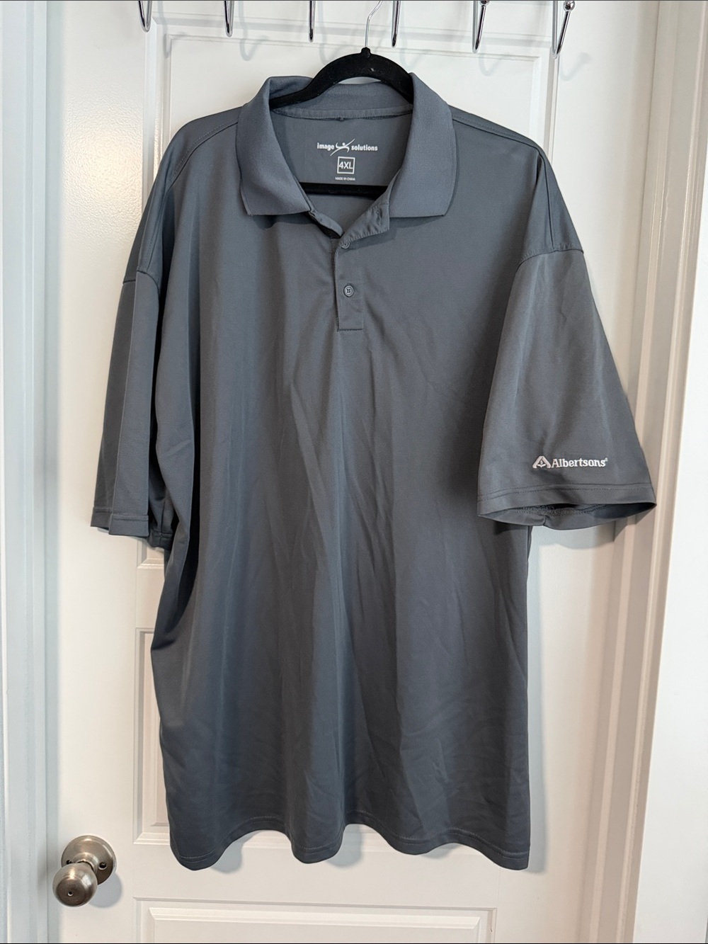 Albertsons Men’s Charcoal Gray Polo